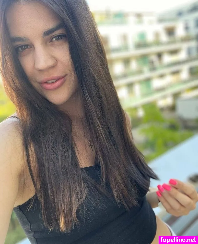 emily_thompson, emilythompsonflowers Nude Leaked OnlyFans Photo #beKLIsxrRb