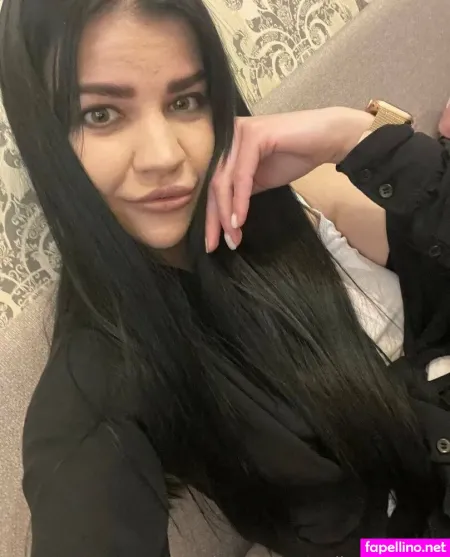 Emily Thompson OnlyFans Thumbnail #fEN033jI3z