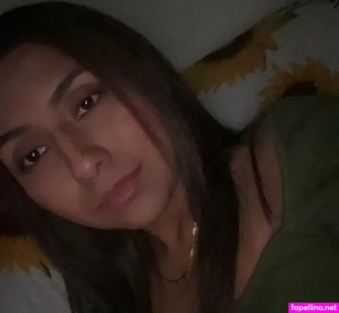 Emily Vales OnlyFans Thumbnail #f5aHLgsGK1