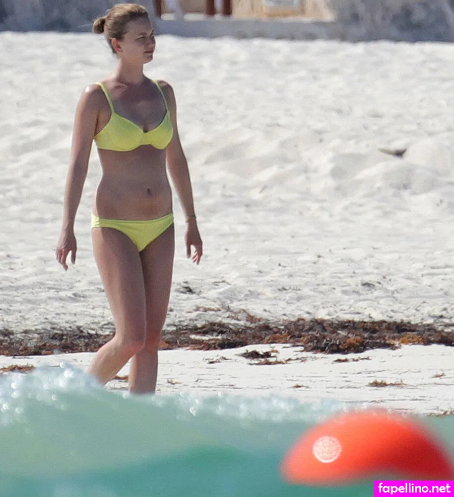 emilyvancamp Nude Leaked OnlyFans Photo #Uprj8M3jIO