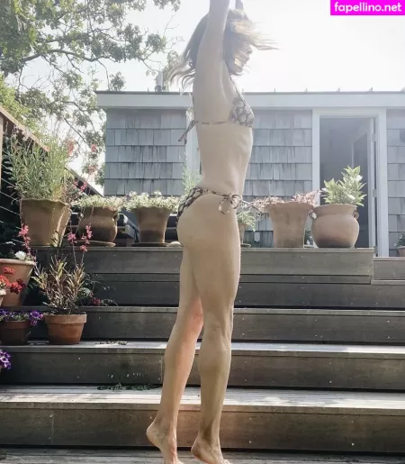 Emily Wickersham OnlyFans Thumbnail #i2F4PPUQTN