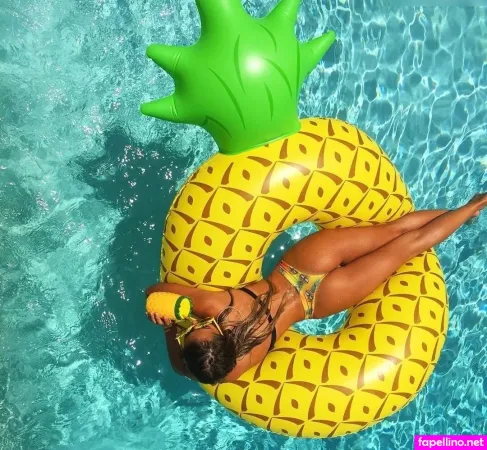 Emily Zeck OnlyFans Thumbnail #Vgn7nXbKxA
