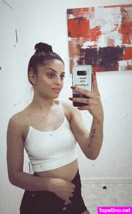 Emily991 OnlyFans Thumbnail #OMszh0dHMS