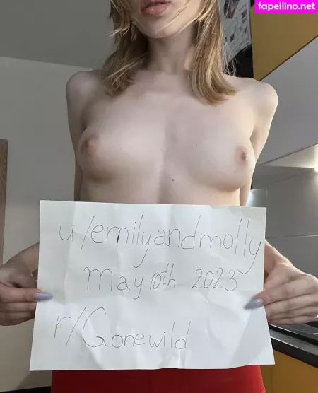 Emilyandmolly OnlyFans Thumbnail #ykVj5KURnZ