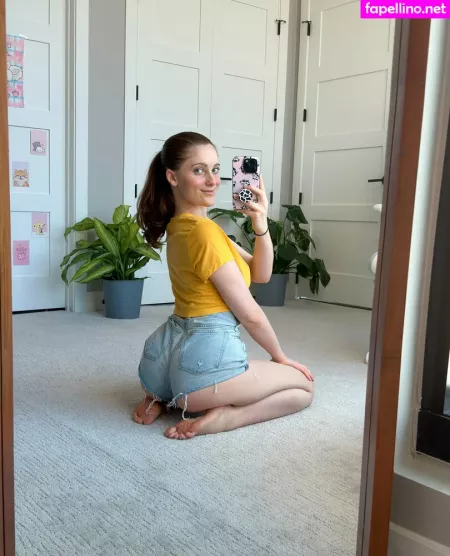 Emilybel OnlyFans Thumbnail #f3WEuyHJLC