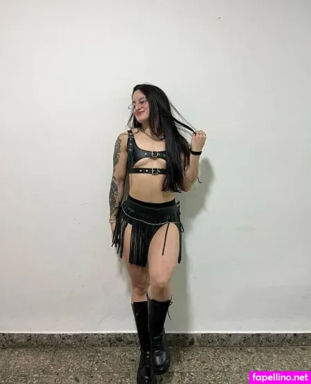 Emilybellee OnlyFans Thumbnail #KbJJVN6z4L