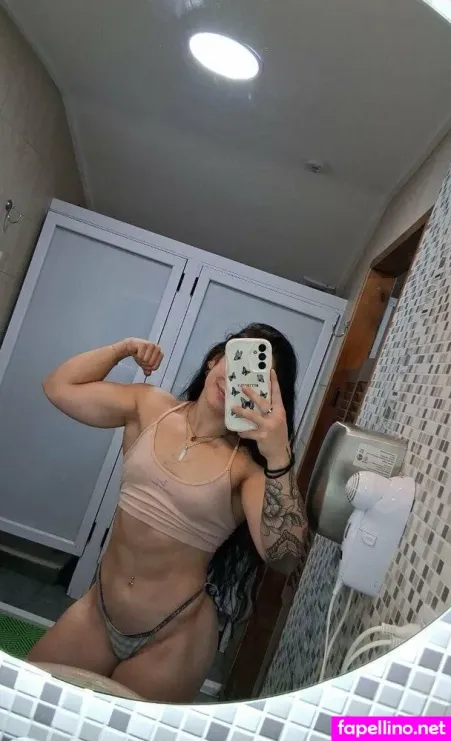 Emilybellee OnlyFans Thumbnail #d9MDbENdGX