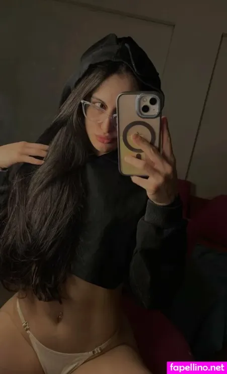 Emilybellee OnlyFans Thumbnail #gw7thr0kYa