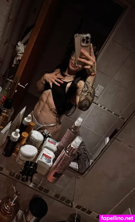 Emilybellee OnlyFans Thumbnail #nw0i4r02Nm