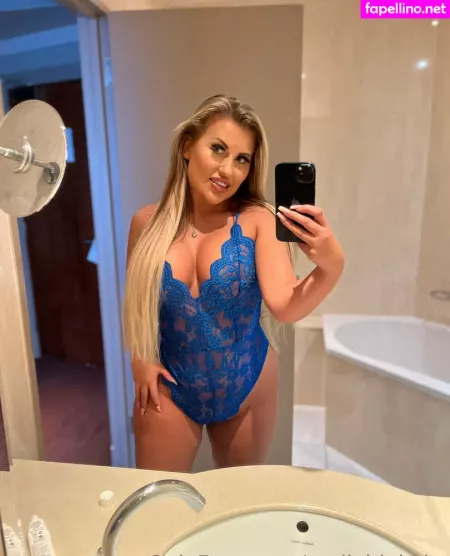 Emilyblakebs OnlyFans Thumbnail #brkbYwix7S