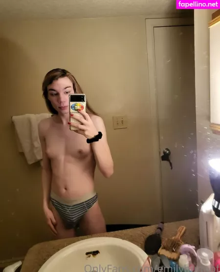 Emilybunoof OnlyFans Thumbnail #u4ZnsfRy4D