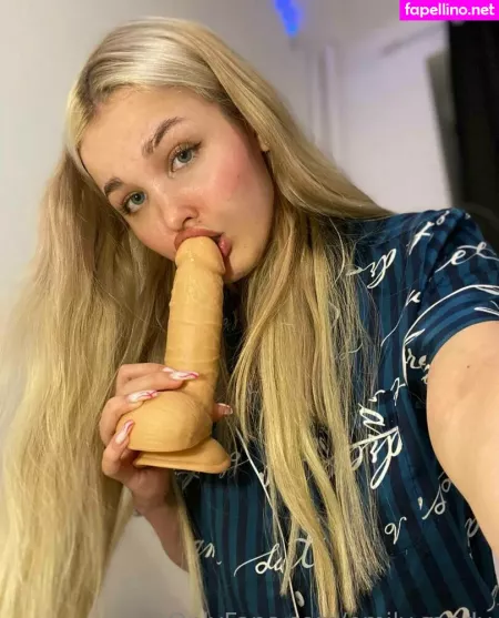 Emilycandy1 OnlyFans Thumbnail #f6bWQmXJPN