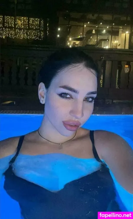 Emilycandy18 OnlyFans Thumbnail #f1GT3ZJVwb