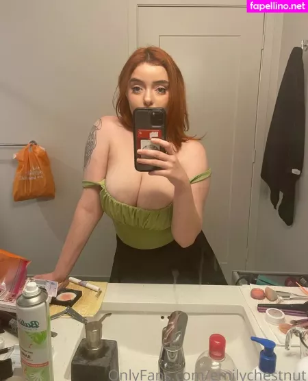 Emilychestnut OnlyFans Thumbnail #IW45QKyBa7