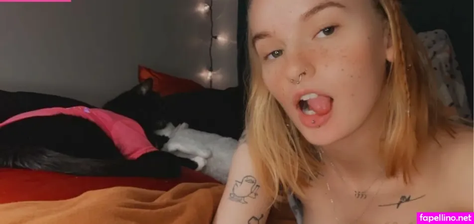 Emilycici OnlyFans Thumbnail #brtQSrSH95