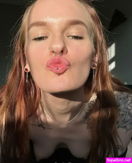Emilycici3 OnlyFans Thumbnail #mNY5RAONsC