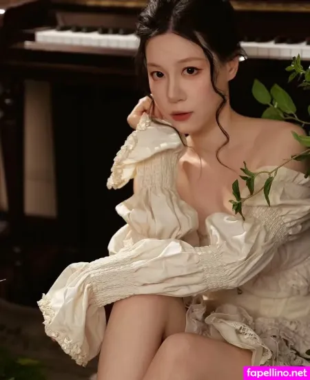 Emilyck Chan 18 OnlyFans Thumbnail #rzg0UzHGJg