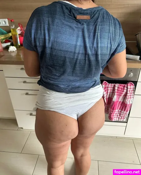 Emilycline OnlyFans Thumbnail #C0jD8dotME