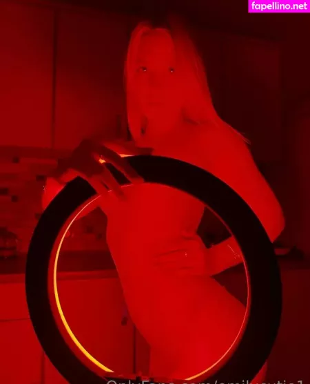 Emilycutie1 OnlyFans Thumbnail #OWXFg6dPmc