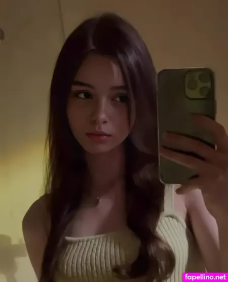 Emilycutiexx Main Profile Photo