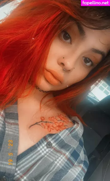 Emilyelixer OnlyFans Thumbnail #5qwxloW1To