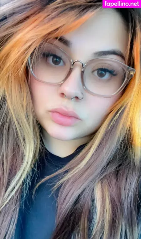 Emilyelixer OnlyFans Thumbnail #6J2MiTvFIF