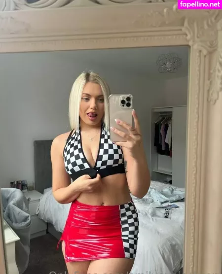 Emilyevejackson OnlyFans Thumbnail #5BT9EcpWXM