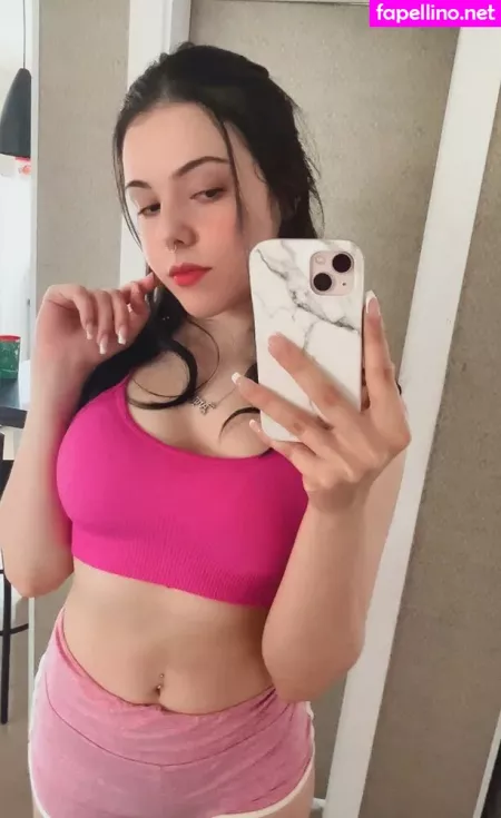 Emilyisredcoat OnlyFans Thumbnail #Jt2CNeGgbG