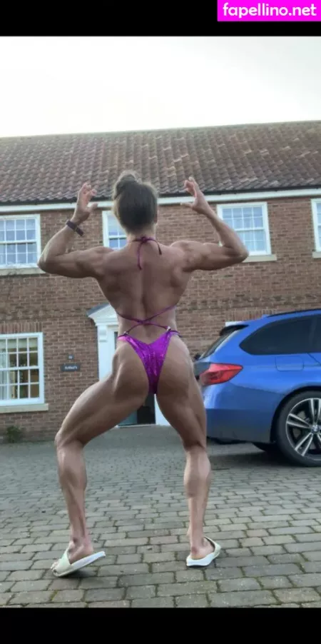 Emilyjbrand98 OnlyFans Thumbnail #3W5dP8j7BV