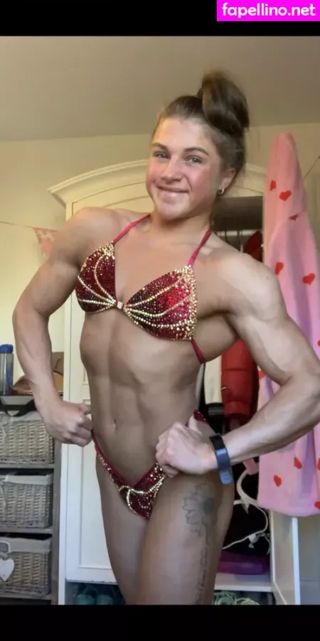 Emilyjbrand98 OnlyFans Thumbnail #LExAG3yzz7