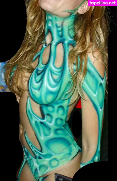 Emilykaebelle OnlyFans Thumbnail #I0MbzZWRdz