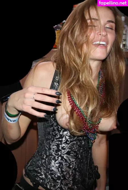 Emilykaebelle OnlyFans Thumbnail #c6szyIY6il