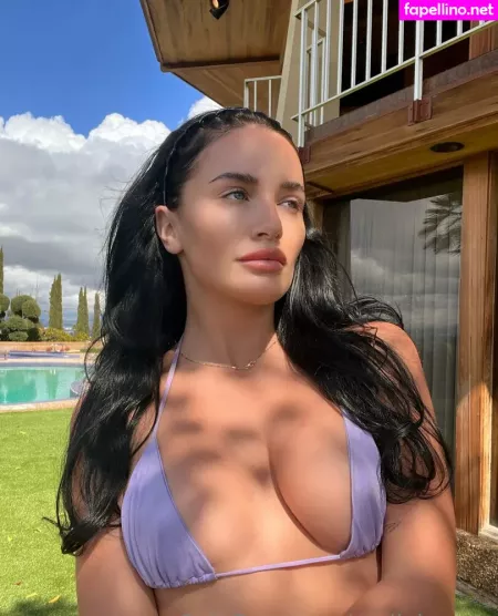 Emilykernsx OnlyFans Thumbnail #WRrp0OlW98