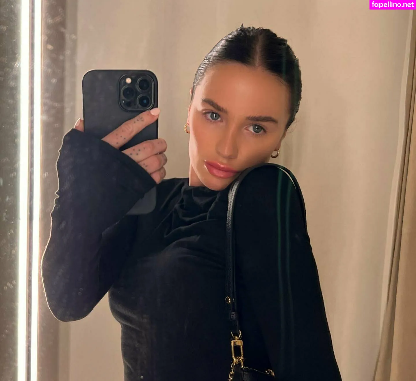 emily.kerns, emilykernsx Nude Leaked OnlyFans Photo #YIjSW4wGvX