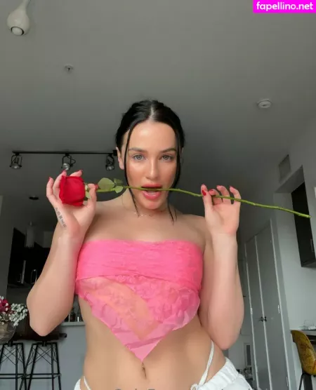 Emilykernsx OnlyFans Thumbnail #y3QXyom8zU