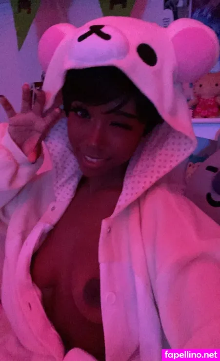 Emilykimchi OnlyFans Thumbnail #u1trh9uM6E