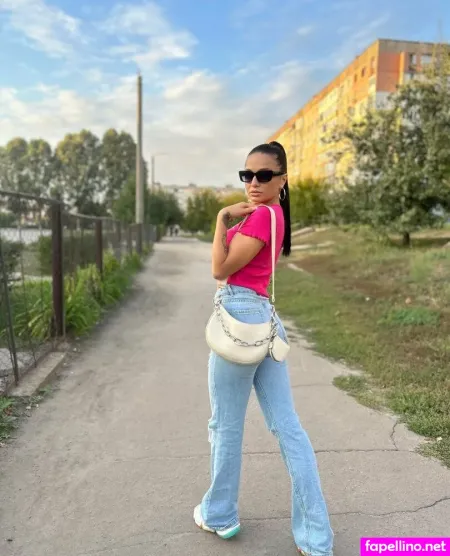 Emilykitty1 OnlyFans Thumbnail #2sHM7yqBvf