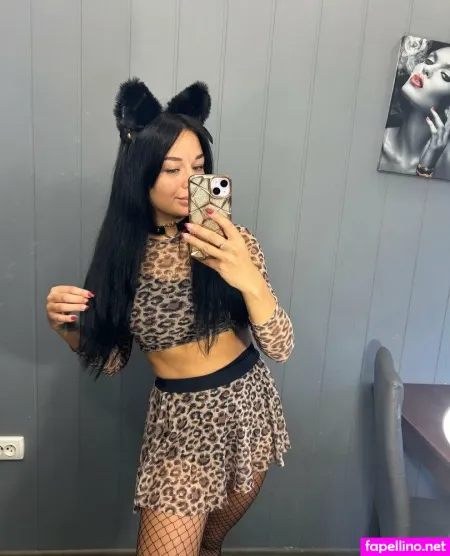 Emilykitty1 OnlyFans Thumbnail #GJT3uNXRZB