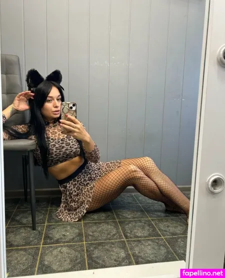 Emilykitty1 OnlyFans Thumbnail #PjDLKrCh9T