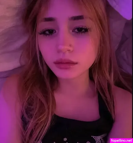 Emilykr0pp OnlyFans Thumbnail #v7eB4dL1ru