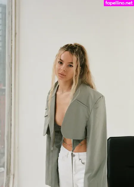 Emilylism OnlyFans Thumbnail #v4I2w5kqKJ