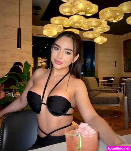 Emilylopez777 OnlyFans Thumbnail #tOhTQ4dTW5