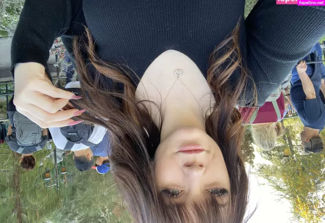 Emilylynne OnlyFans Thumbnail #KkefcIOnFW