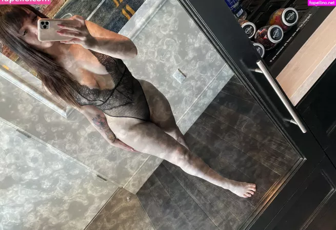 Emilylynne OnlyFans Thumbnail #ObPTg8qsxF