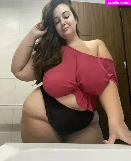 Emilymalta OnlyFans Thumbnail #O54vKRH9sU