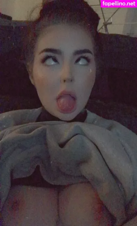 Emilymcnessie OnlyFans Thumbnail #RjNStBp1Vc