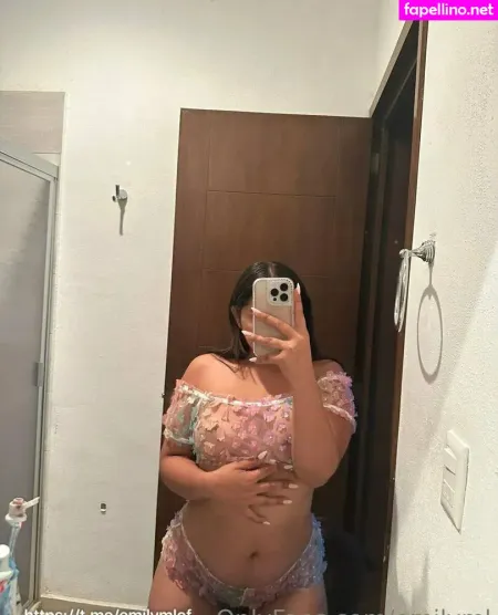 Emilyml OnlyFans Thumbnail #b9xGt8u1lP