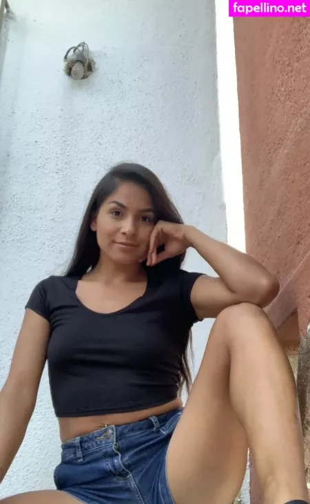 Emilymoonroe OnlyFans Thumbnail #KL5N0my4t6