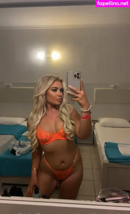 Emilymrlor OnlyFans Thumbnail #cuxudrTt6u