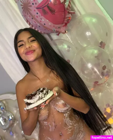 Emilyn Keating1 OnlyFans Thumbnail #XxgKPgr8Ku